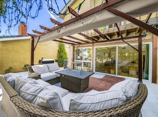 7077 E Viewpoint Ln, Anaheim, CA 92807