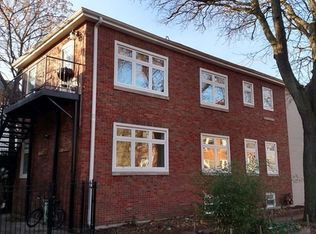 2152 N Campbell Ave #1R, Chicago, IL 60647