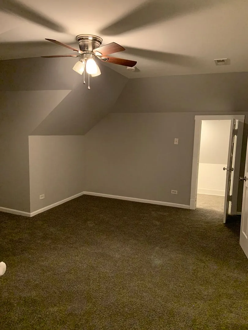 7147 S Princeton Ave — Photo 2