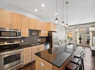240 Spring St #404, Saint Paul, MN 55101