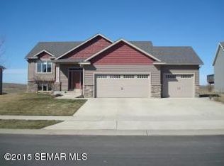 3811 Odyssey Dr SW, Rochester, MN 55902