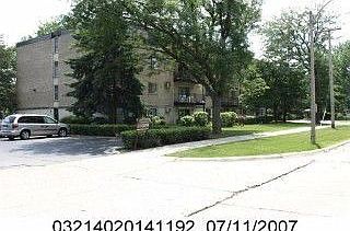 1st image of 2515 E Olive St APT 2H