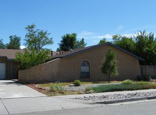 465 Grand Canyon Dr, White Rock, NM 87544