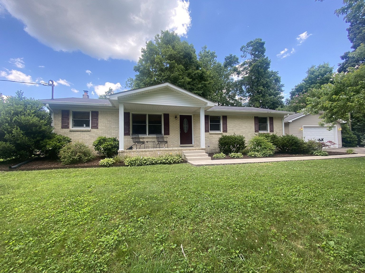 818 Dale Ridge Rd, Dowelltown, TN 37059 Zillow