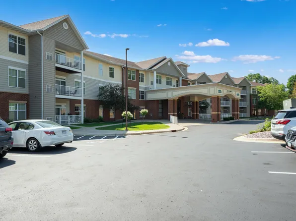1880 3rd Ave NW Unit 316, Rochester, MN 55901