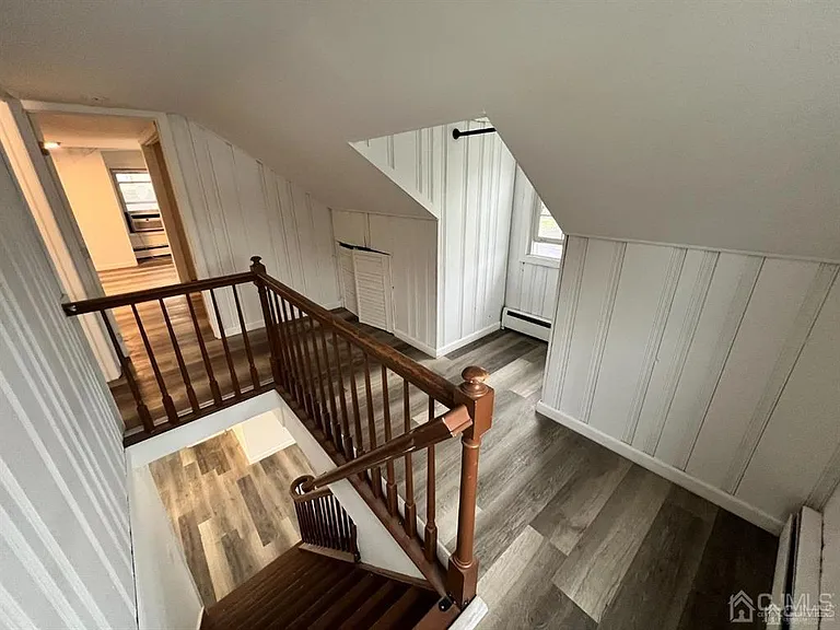 13 Sheridan Ave — Photo 10