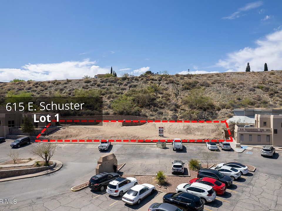 2nd image of 615 E Schuster Ave