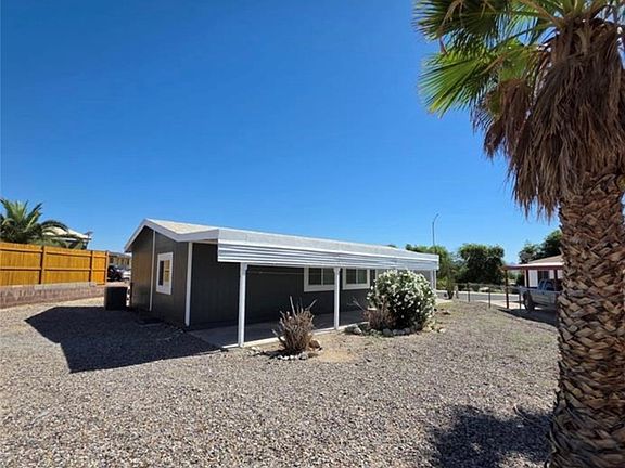 4th image of 3253 Calanda St