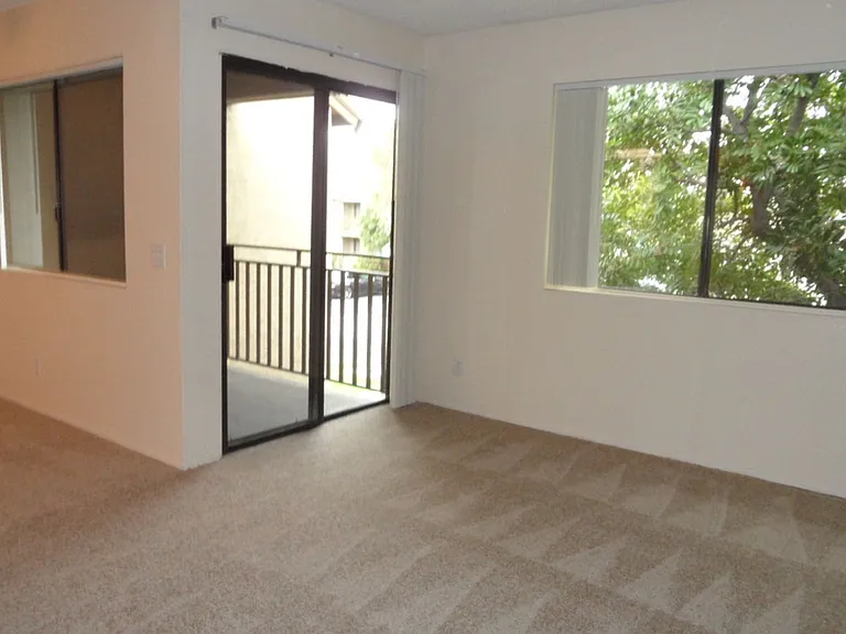 Summer Brook Apartments — Photo 54