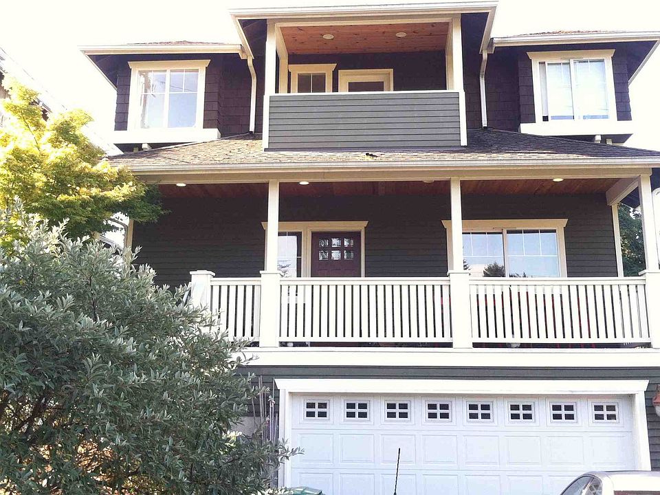 2nd image of 2715 NE 77th St