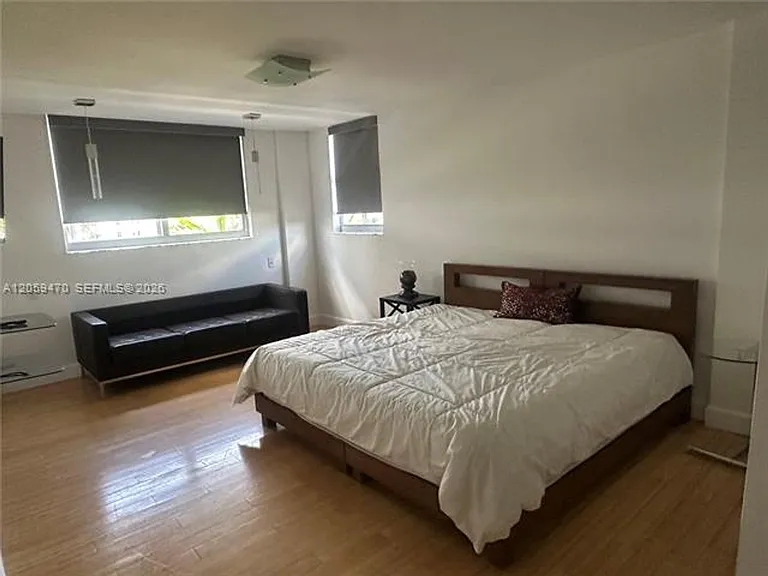 9273 Collins Avenue Cu #212 — Photo 11