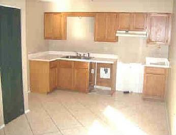 2nd image of 903 Mimosa Way