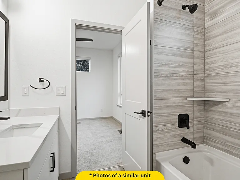 University Hills Townhomes — Photo 53