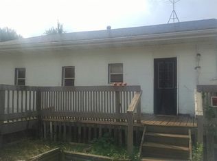 5896 S U Rd W, North Judson, IN 46366