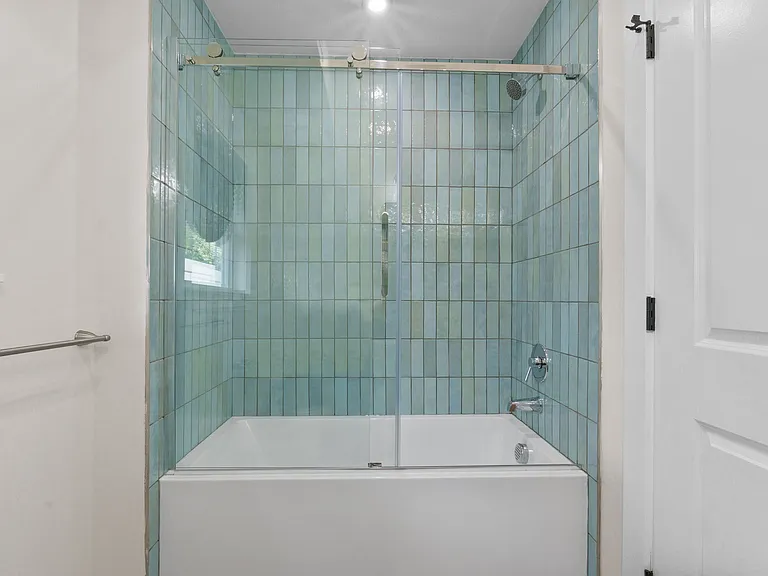 50 Bock Ave #1 — Photo 27