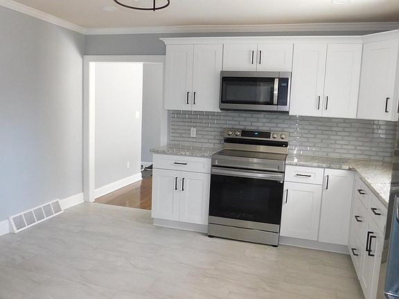 3rd image of 1249 Kirkwood Dr