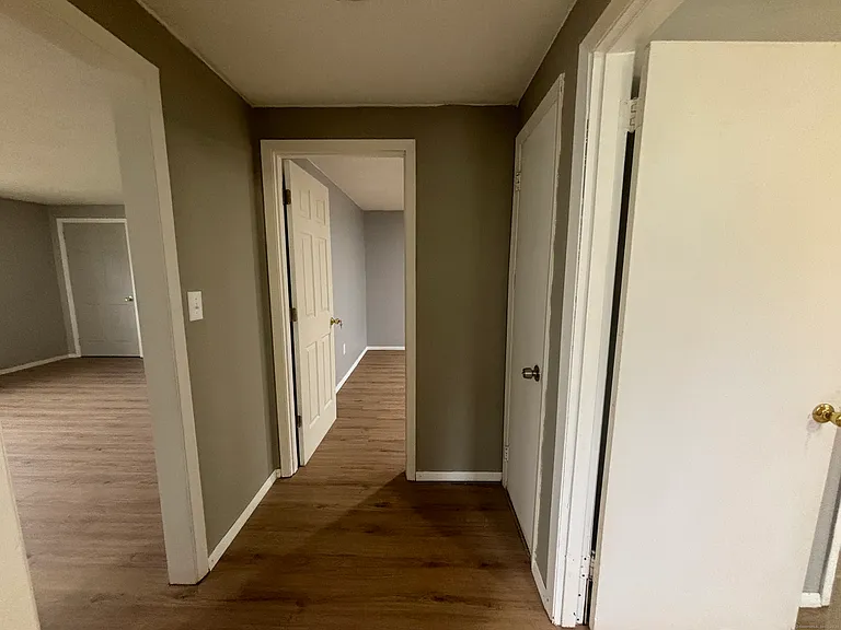 9 White Oak Rd #D — Photo 8