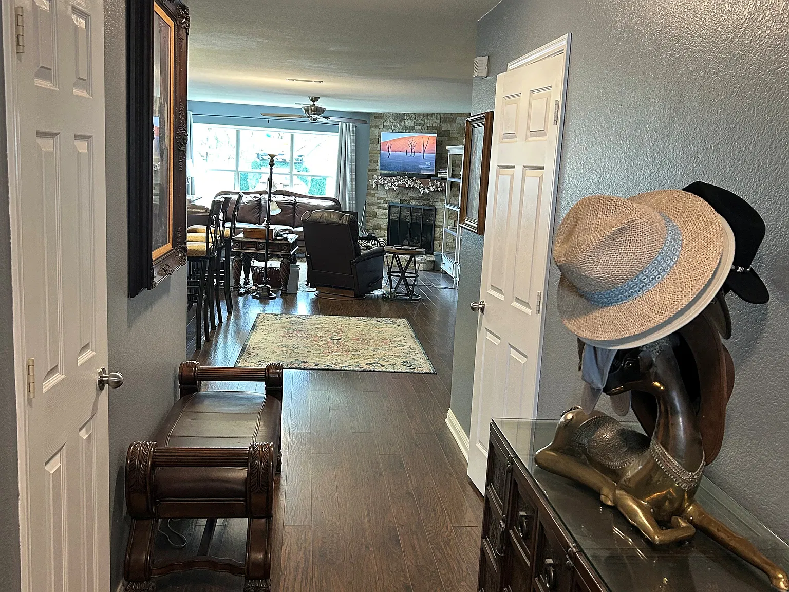 2 bed, 1784 sqft, $975 — Photo 4