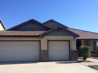 33587 Warwick Hills Rd, Yucaipa, CA 92399