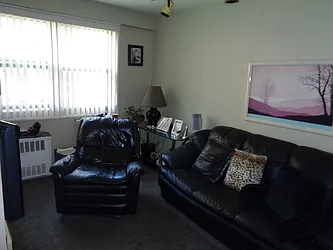 Sold by Thomas Lipovetsky, LREB