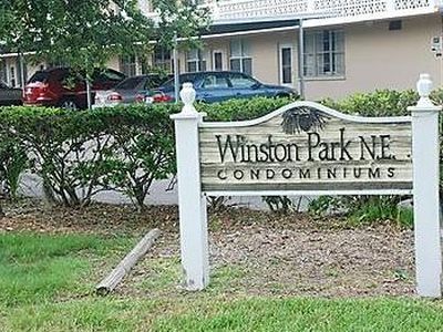 4915 Bay St NE APT 224, Saint Petersburg, FL, 33703
