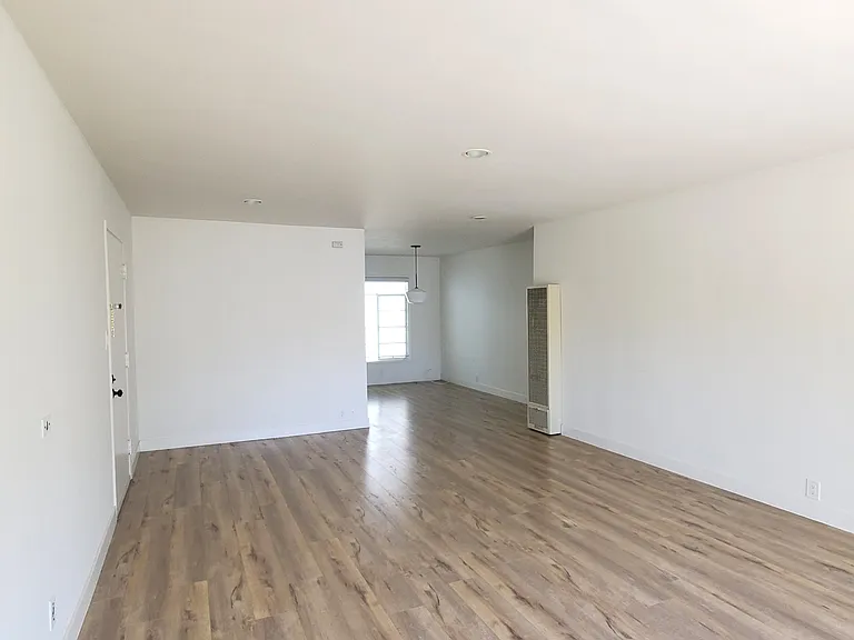451 San Vicente Blvd #2 — Photo 9
