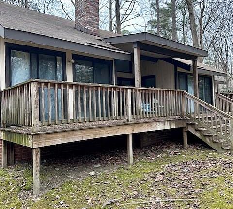 3rd image of 125 Jerdone Rd