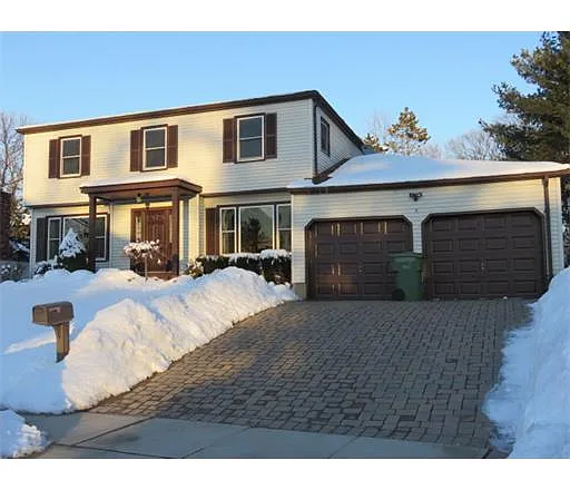 3 Parkwood Ct photo 1