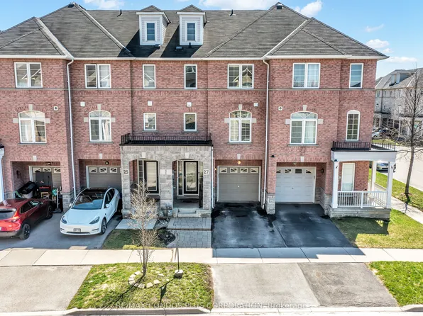 3 Powers Valley Ct, Ajax, ON L1S 7T9