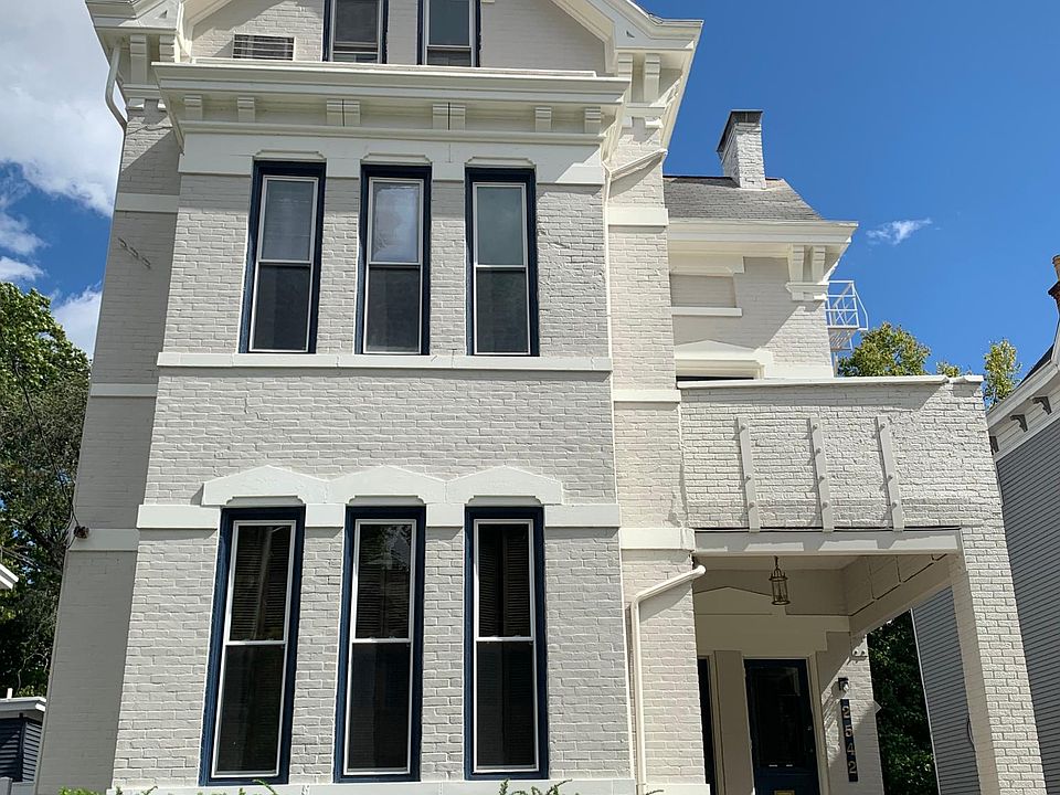 1st image of 2542 Moorman Ave #1