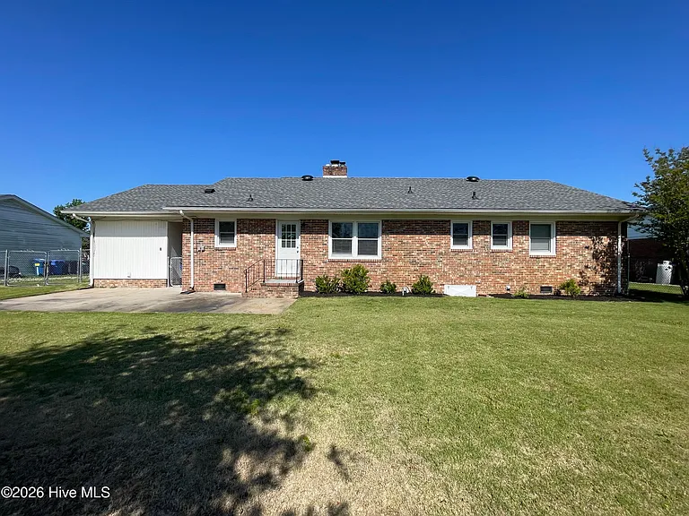 1008 Schall Pl — Photo 20