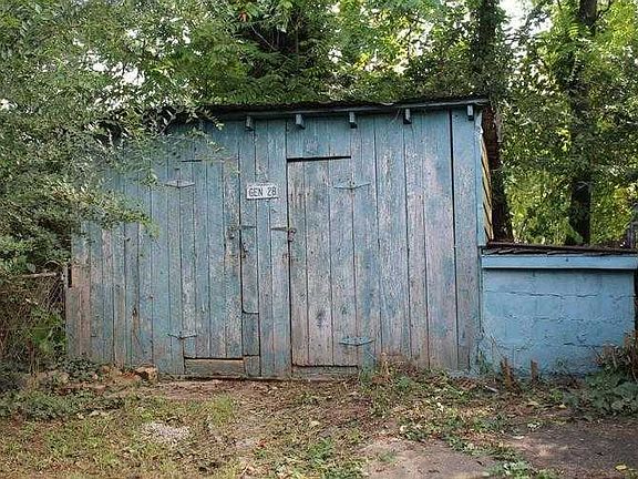 Shed