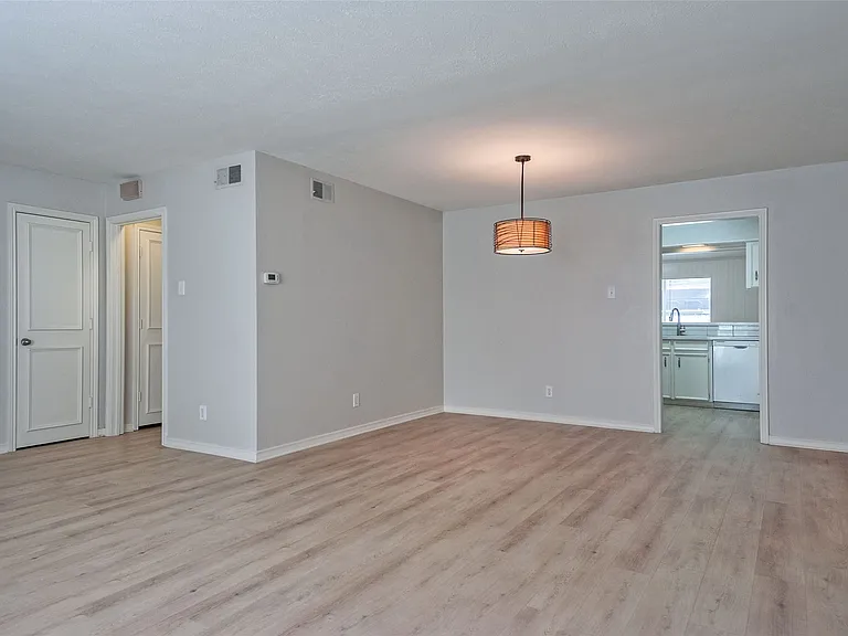 10679 Sandpiper Ln — Photo 8