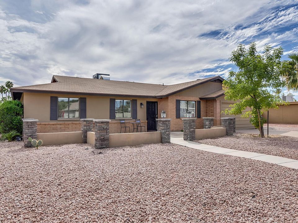 1st image of 5029 E Paradise Dr