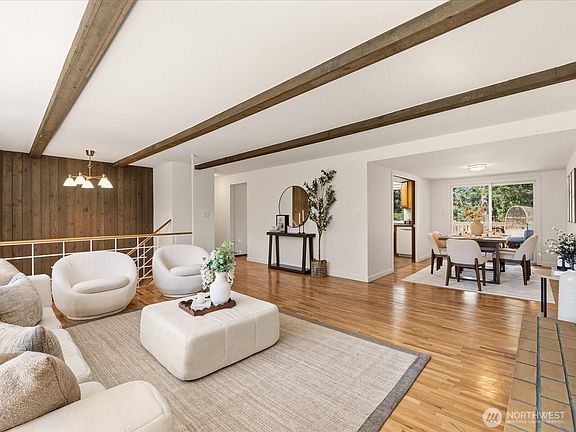 4th image of 12570 SE 70th Street