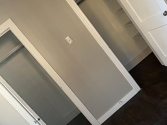 Walk in closet