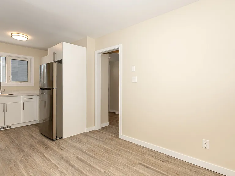 1415 Rothesay St #10 — Photo 9