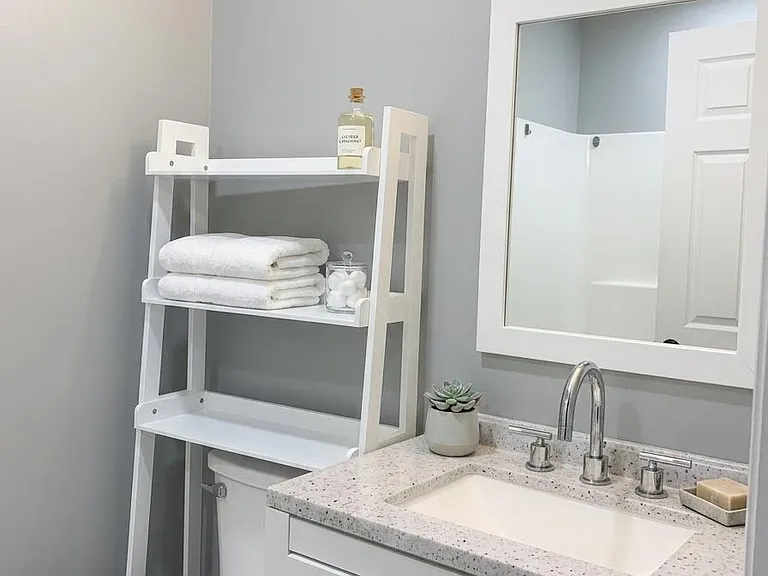 214 Hall Ave — Photo 7