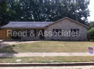 7057 E Foxhill Dr, Memphis, TN 38135