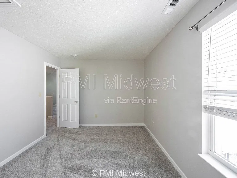 8802 Benjamin Ln — Photo 20
