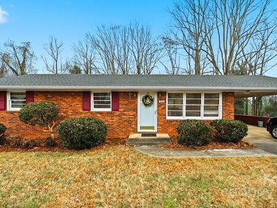 1922 30th St NE, Hickory, NC, 28601