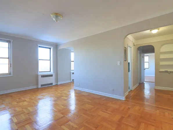 2775 East 16th Street image 1 of 10