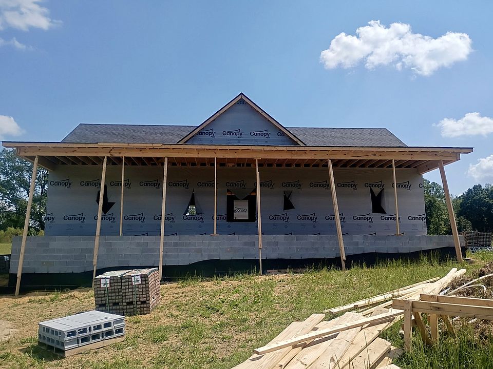 1st image of 349 E Biggs Rd