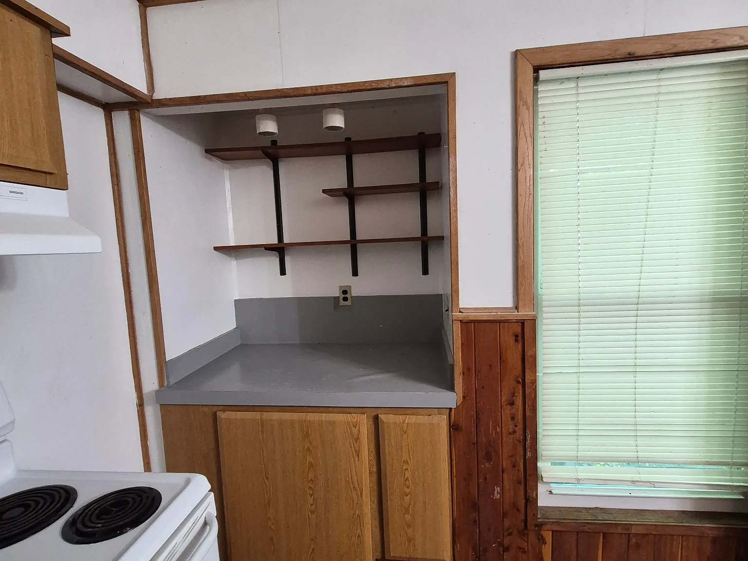 3 bed, 1000 sqft, $1,495 — Photo 2