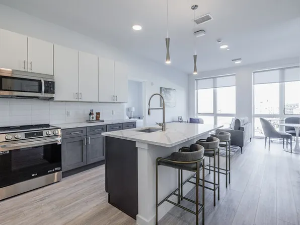 1332 Clinton St #601, Hoboken, NJ 07030