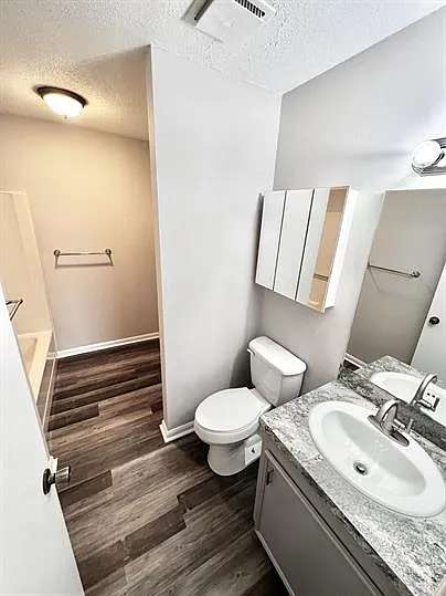 41 Eveland Ave #A — Photo 6
