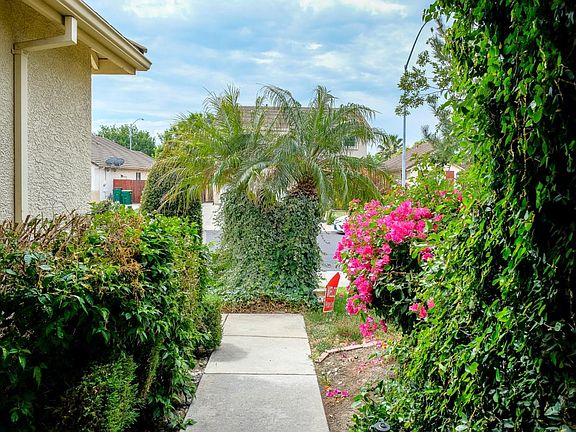 4th image of 9031 Chianti Cir