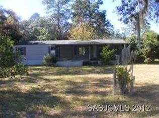 107 Robins Dr, Georgetown, FL 32139