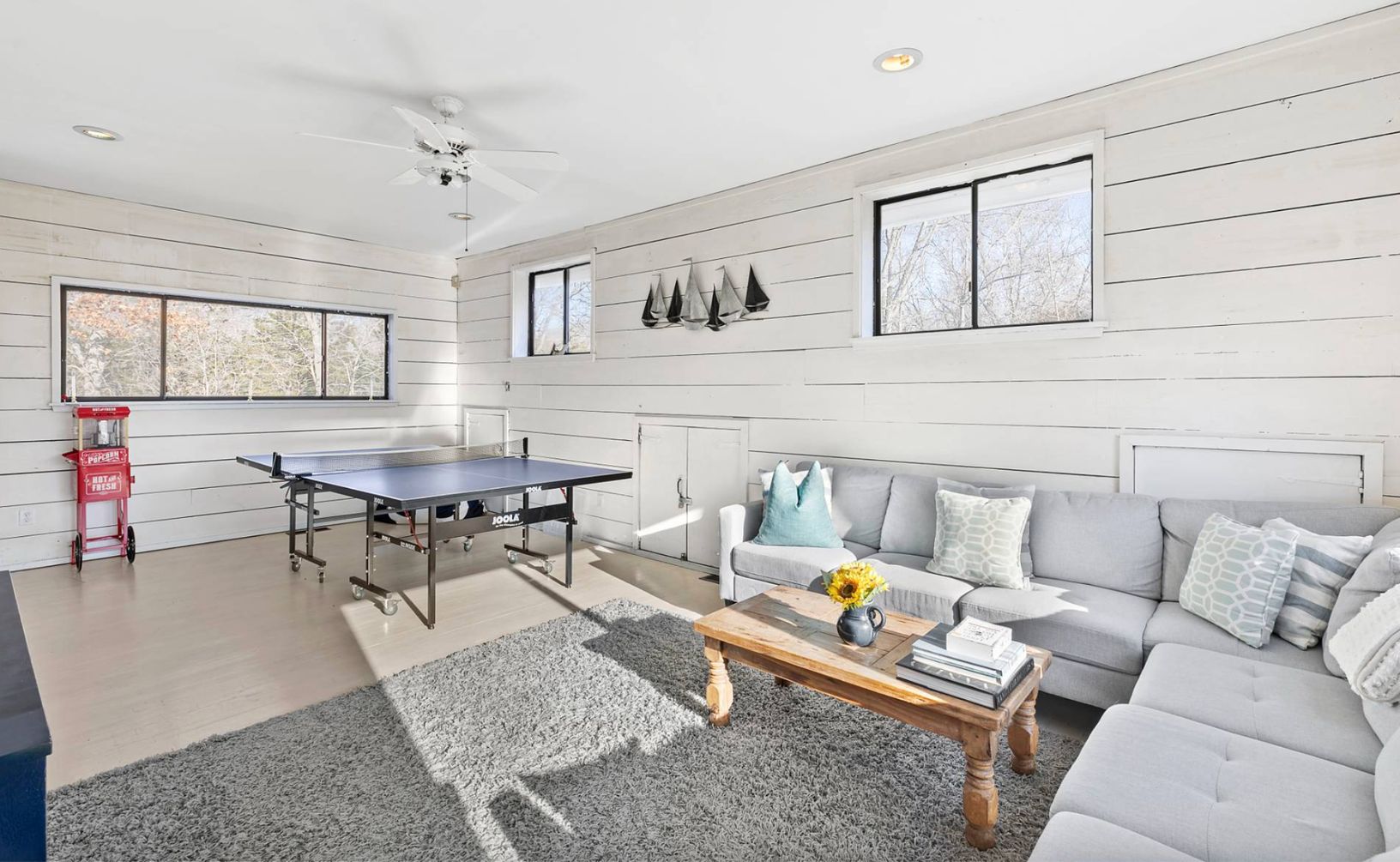  2nd Floor Living Room