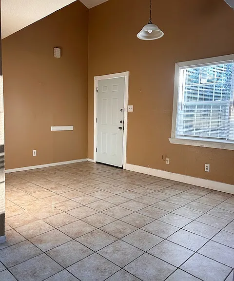 3513 Glenda Ave — Photo 4